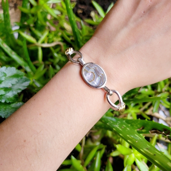 Vintage Avon Abalone Shell Mother of Pearl Bangle Bracelet - Picture 8 of 14